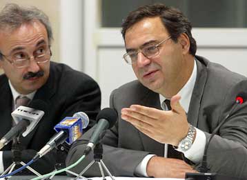 Σε αναστολή των κινητοποιήσεών τους προσανατολίζονται οι ιδιοκτήτες φορτηγών