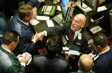 Ανοδικές τάσεις στη Γουόλ Στριτ την Παρασκευή