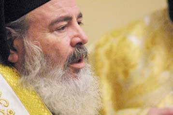 Σε κλίμα κατάνυξης η λειτουργία των Χριστουγέννων στη Μητρόπολη Αθηνών