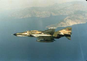 Νέες παραβιάσεις του εθνικού εναέριου χώρου από τουρκικά μαχητικά