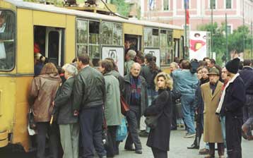 Υπογραφή σύμβασης της ΕΛΒΟ με τον ΗΛΠΑΠ για ην κατασκευή νέων τρόλεϊ