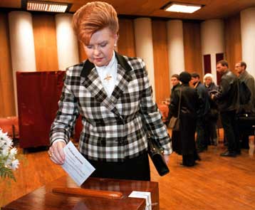 Στις 20 Σεπτεμβρίου 2003 θα αποφασίσει η Λετονία με δημοψήφισμα για την ένταξη