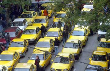 Αυξάνονται κατά 6% τα τιμολόγια των ταξί από την 1η Ιανουαρίου του νέου έτους