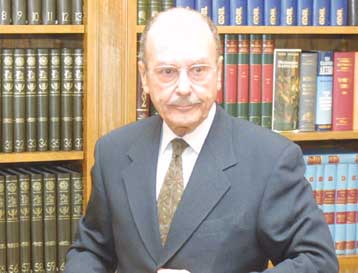 Τιμητικές διακρίσεις σε επιφανείς Έλληνες πολίτες απονέμει ο Πρόεδρος της Δημοκρατίας