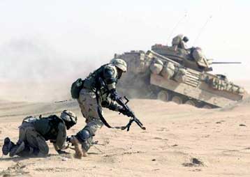 Αλλους 15.000 στρατιώτες στέλνουν οι Ηνωμένες Πολιτείες στον Περσικό Κόλπο