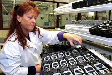 Σε ύφεση ο μεταποιητικός κλάδος στην ευρωζώνη (και) το Δεκέμβριο