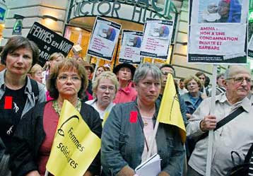 Το Ιράν αναστέλλει τις εκτελέσεις δια λιθοβολισμού χάριν συνεργασίας με την ΕΕ