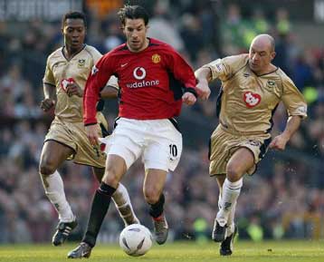 «Θύμα» έκπληξης η Έβερτον, άνετη νίκη για Μάντσεστερ, δύσκολη για Τσέλσι