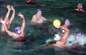 Χωρίς εκπλήξεις η 12η αγωνιστική με νίκες για τους πρωτοπόρους