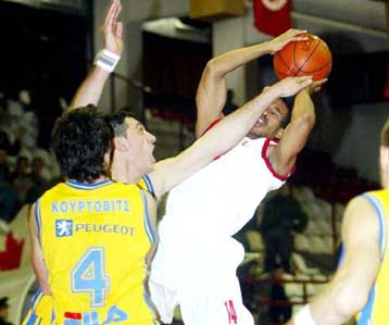 Δραματική νίκη της Νήαρ Ηστ, ροζ φύλλο αγώνα και για τον Ηρακλή