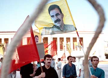 Στο εδώλιο την Τετάρτη οι κατηγορούμενοι για την είσοδο του Οτζαλάν στην Ελλάδα το 1999