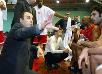 Ο Καλαφατάκης περιμένει καλύτερες ημέρες στον Πανιώνιο