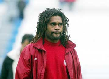 Αβέβαιη η συμμετοχή του Καρεμπέ στο ντέρμπι των «αιωνίων»