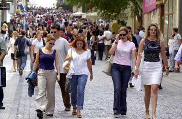 Χειρότερες ημέρες εντός του 2003 αναμένει το 43% των Ελλήνων