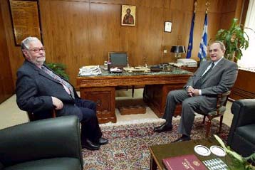 Προβληματισμούς για το σωφρονιστικό σύστημα αντάλλαξαν Κωνσταντόπουλος – Κρουσταλλάκης