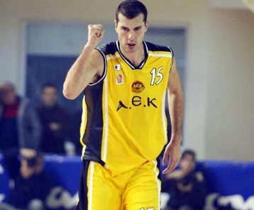 Έκανε πράξη την απειλή του ο Κακιούζης και κατέθεσε προσφυγή