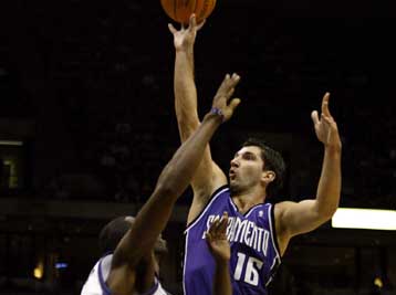 Εντυπωσιακό πέρασμα των Σακραμέντο Κινγκς από το Ν.Τζέρσεϊ και νίκη επί των Νετς