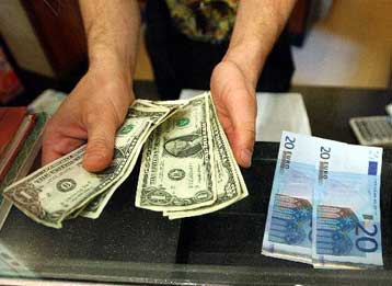 Συνεχίζεται το ράλι του ευρώ έναντι το δολαρίου και του γεν