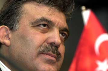 Τη Σαουδική Αραβία και το Ιράν επισκέπτεται ο Τούρκος πρωθυπουργός