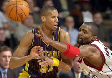 Νίκη των Ιντιάνα Πέισερς επί των Γκόλντεν Στέιτ Ουόριορς με 116-104 στο NBA