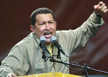 Τη στήριξη των Ενόπλων Δυνάμεων της Βενεζουέλας ζητούν οι διαδηλωτές κατά του Τσάβες