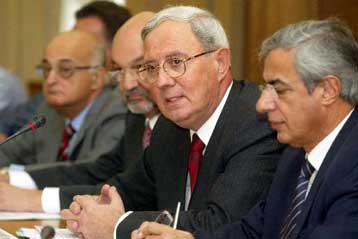 Την αύξηση των προβλέψεων για τις εμπορικές τράπεζες εξετάζει η ΤτΕ