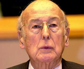 «Ανύπαρκτη» κατά τον Ντ Εστέν η πολιτική διπλωματίας της ΕΕ στην κρίση στο Ιράκ