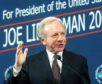 Θα διεκδικήσει το χρίσμα των Δημοκρατικών για την προεδρία ανακοίνωσε ο Τζ.Λίμπερμαν