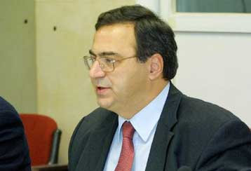 Αντεπίθεση Χριστοδουλάκη στις εκτιμήσεις της Κομισιόν για την ελληνική οικονομία