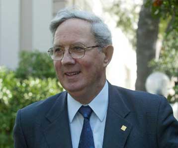 Η ΤτΕ αυξάνει τους συντελεστές φερεγγυρότητας των εμπορικών τραπεζών