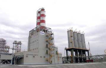 Παράταση μέχρι τις 3 Φεβρουαρίου σε Λάτση-Lukoil για τα ΕΛΠΕ