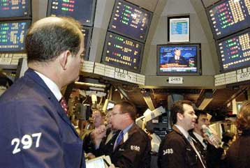 Ανοδικό ξεκίνημα στη Γουόλ Στριτ την Πέμπτη, με αιχμή τον κλάδο της λιανικής