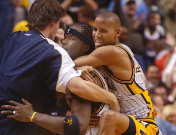 Νίκη στο νήμα για τους Πέισερς επί των Πίστονς με την υπογραφή του Ζερμέιν Ο Νιλ