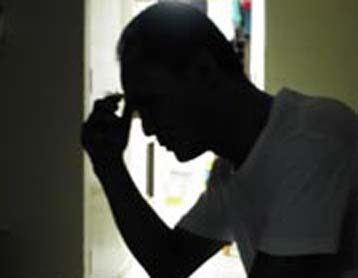 Τάσεις αυτοκτονίας παρουσιάζει ένας στους πέντε πάσχοντες από κατάθλιψη