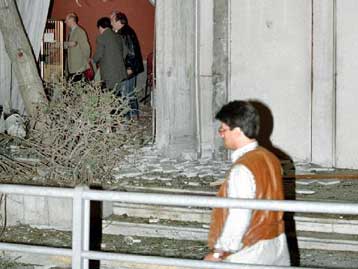 Σε κλοιό της Αντιτρομοκρατικής η οργάνωση Επαναστατικοί Πυρήνες