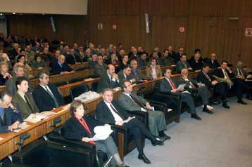 Νομοθετικό πλαίσιο για τη μίσθωση κατοικιών στους Ολυμπιακούς ζητούν οι αρμόδιοι φορείς