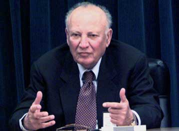 Λάθος η αντικατάσταση της διαπραγματευτικής ομάδας αυτή την ώρα, δηλώνει ο Γλ.Κληρίδης