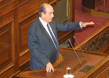 Με αιχμές Μητσοτάκη η συζήτηση στη Βουλή για την ταχύτητα στην απονομή δικαιοσύνης
