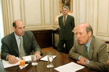 Συνάντηση Σημίτη με τους Ευρωπαίους βιομήχανους με φόντο την κρίση στο Ιράκ