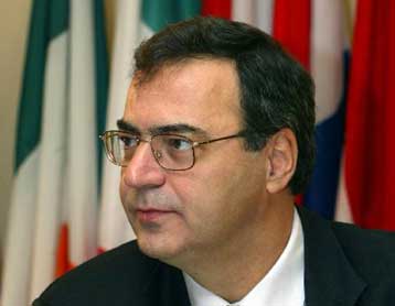 Ανήσυχος ο Ν.Χριστοδουλάκης για τις επιπτώσεις μίας ενδεχόμενης επέμβασης στο Ιράκ