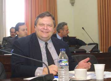 Νομοθετική ρύθμιση για τα χρέη των παραγόντων στις ΠΑΕ ανακοινώνει την Τετάρτη ο ΥΠΠΟ