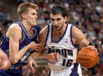 Οι Γιούτα Τζαζ οδήγησαν τους Κινγκς στην τρίτη συνεχόμενη ήττα τους στο ΝΒΑ