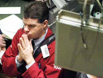 «Όμηροι» ενός ακήρυχτου πολέμου η παγκόσμια οικονομία και οι αγορές