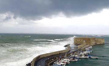 Αναγγελία θυελλωδών ανέμων από την ΕΜΥ – Έντονα καιρικά φαινόμενα από το βράδυ