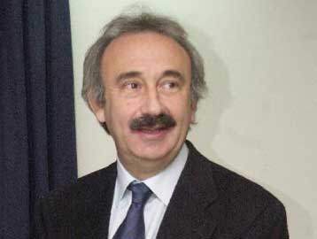 Στα 8,9 δισ. ευρώ το Πρόγραμμα Δημοσίων Επενδύσεων του 2003