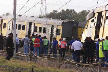 Τουλάχιστον 34 νεκροί από σύγκρουση τρένων στη Ζιμπάμπουε