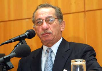 Δεν εκφράζω όσους απορρίπτουν το σχέδιο Ανάν, ξεκαθαρίζει ο Τάσσος Παπαδόπουλος