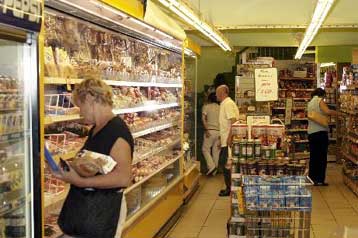 Καταγγελίες για αθέμιτο ανταγωνισμό στο χώρο των σούπερ μάρκετ