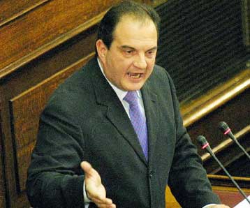 Οξεία απάντηση Καραμανλή στις κατηγορίες του πρωθυπουργού περί ακροδεξιάς
