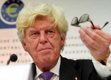 Κοντά σε ύφεση ο τομέας των υπηρεσιών στην ευρωζώνη τον Ιανουάριο